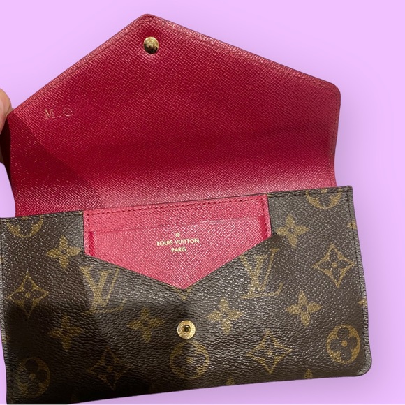 3 pc Authentic Louis Vuitton Long Wallet M62235 
Portefeuille Sarah Monogram - Picture 10 of 13